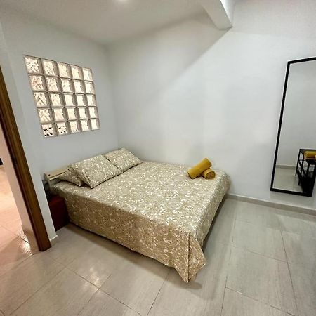 Little Horse Apartments 2 塔拉戈纳 外观 照片