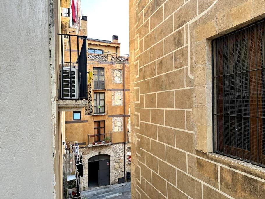 Little Horse Apartments 2 塔拉戈纳 外观 照片