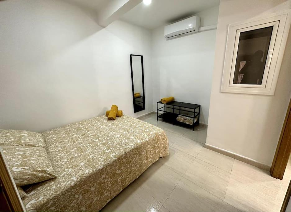 Little Horse Apartments 2 塔拉戈纳 外观 照片
