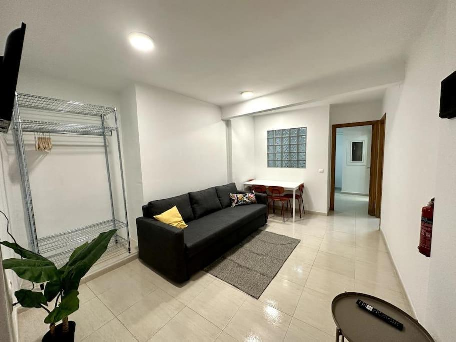 Little Horse Apartments 2 塔拉戈纳 外观 照片