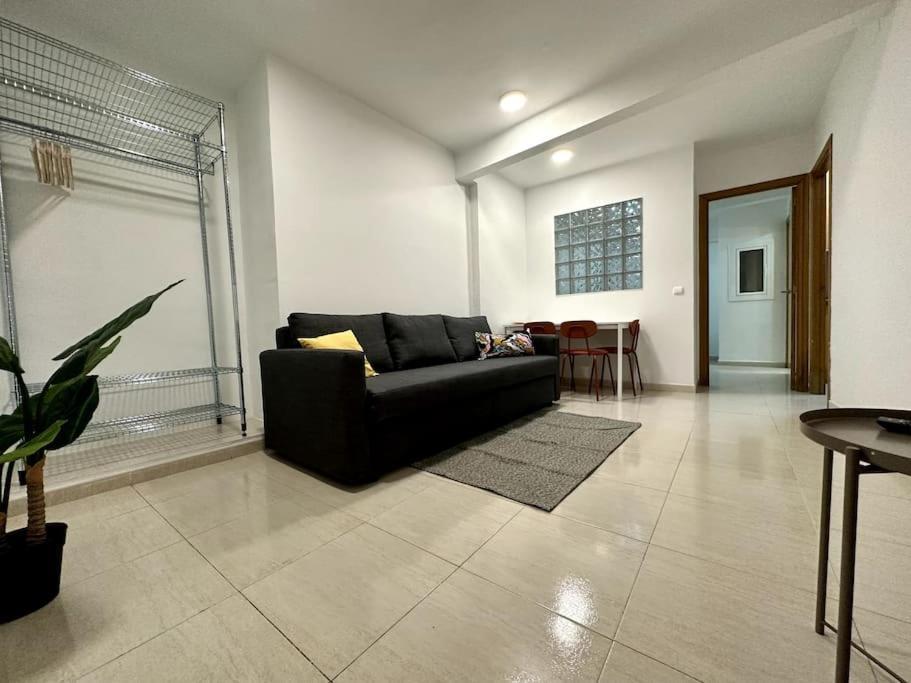 Little Horse Apartments 2 塔拉戈纳 外观 照片